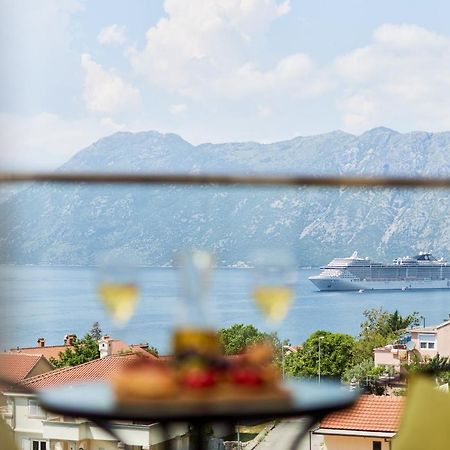 M&M&M Apartments Kotor Eksteriør bilde