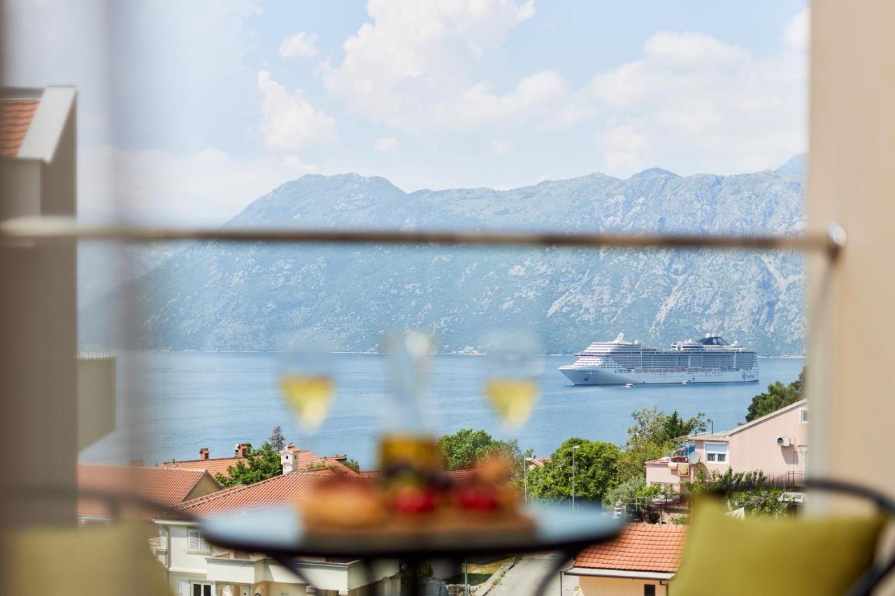 M&M&M Apartments Kotor Eksteriør bilde