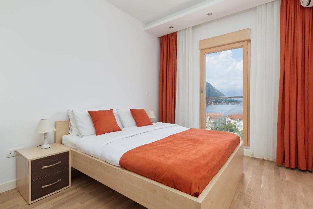 M&M&M Apartments Kotor Eksteriør bilde